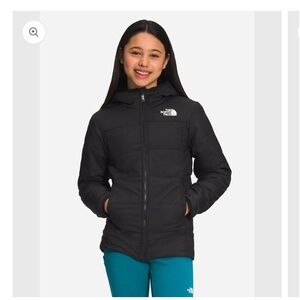 The North Face Girls’ Reversible Mossbud Parka in Black